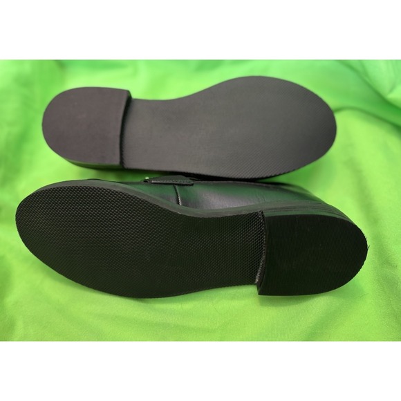 American Eagle Black Loafer Gold Chain Detail Size 9 NWOB Casual - Picture 5 of 8